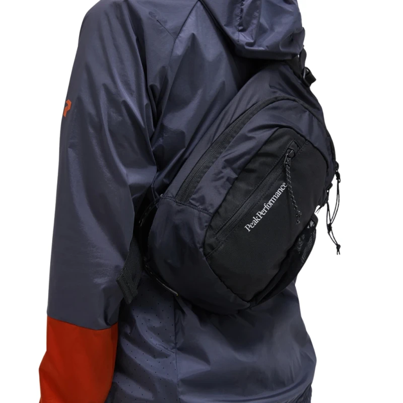 Nerka Peak Performance Outdoor Sling Bag black
