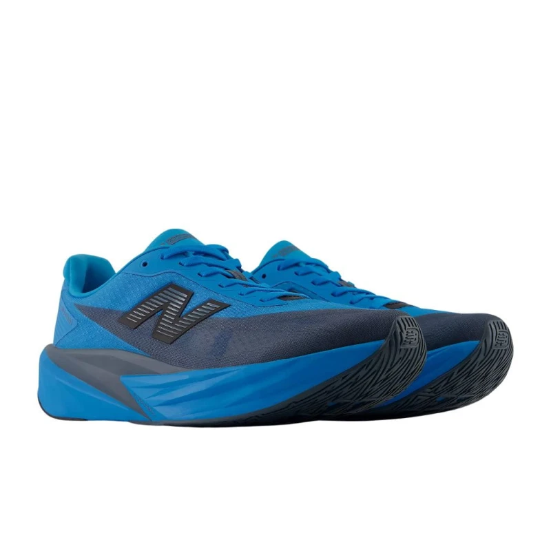 Buty biegowe męskie New Balance FuelCell Rebel v5 altitude/shadow blue