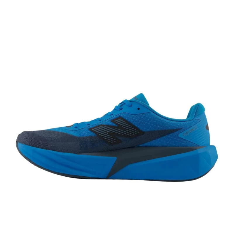Buty biegowe męskie New Balance FuelCell Rebel v5 altitude/shadow blue