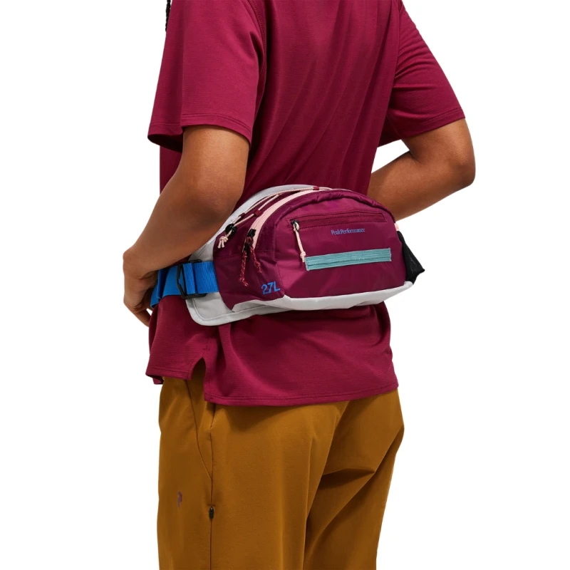 Nerka Peak Performance Trail Hip Bag vertical zenith