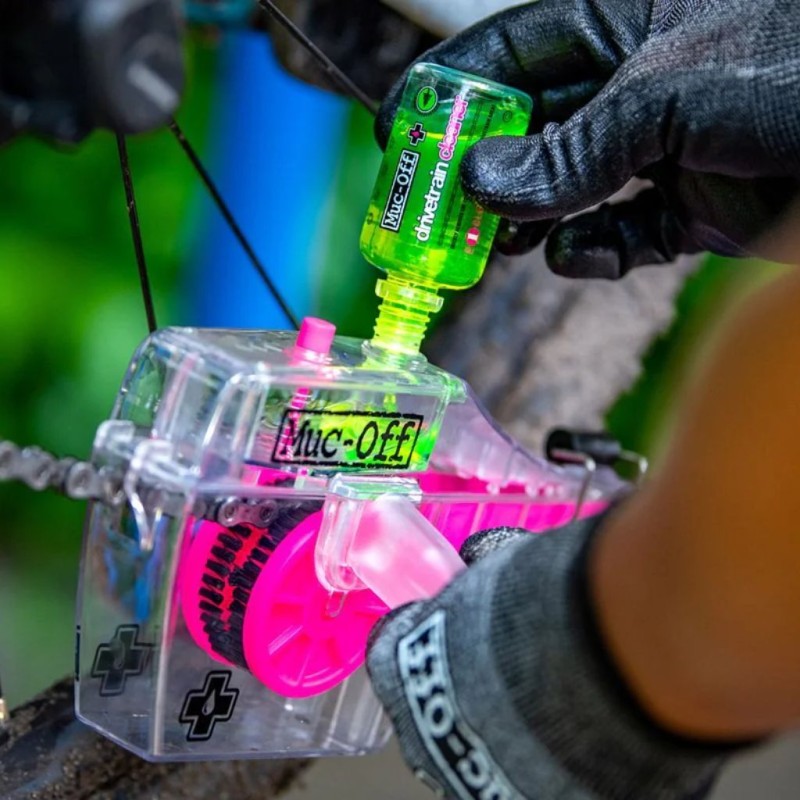 Zestaw do mycia łańcucha Muc-Off X3 Chain Cleaning Device Kit