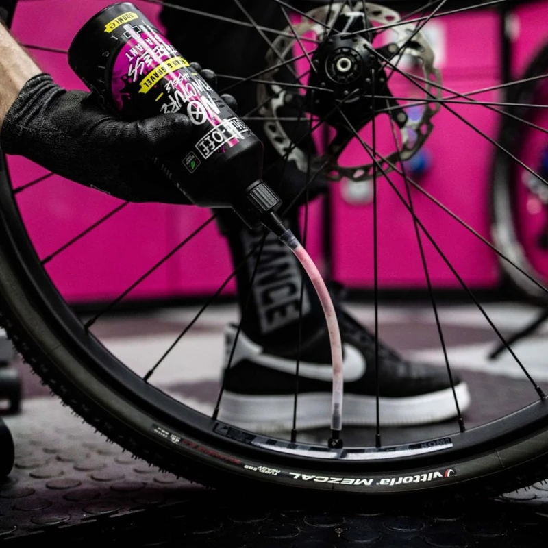 Uszczelniacz Muc-Off No Puncture Tubeless sealant Road &amp; Gravel 500ml