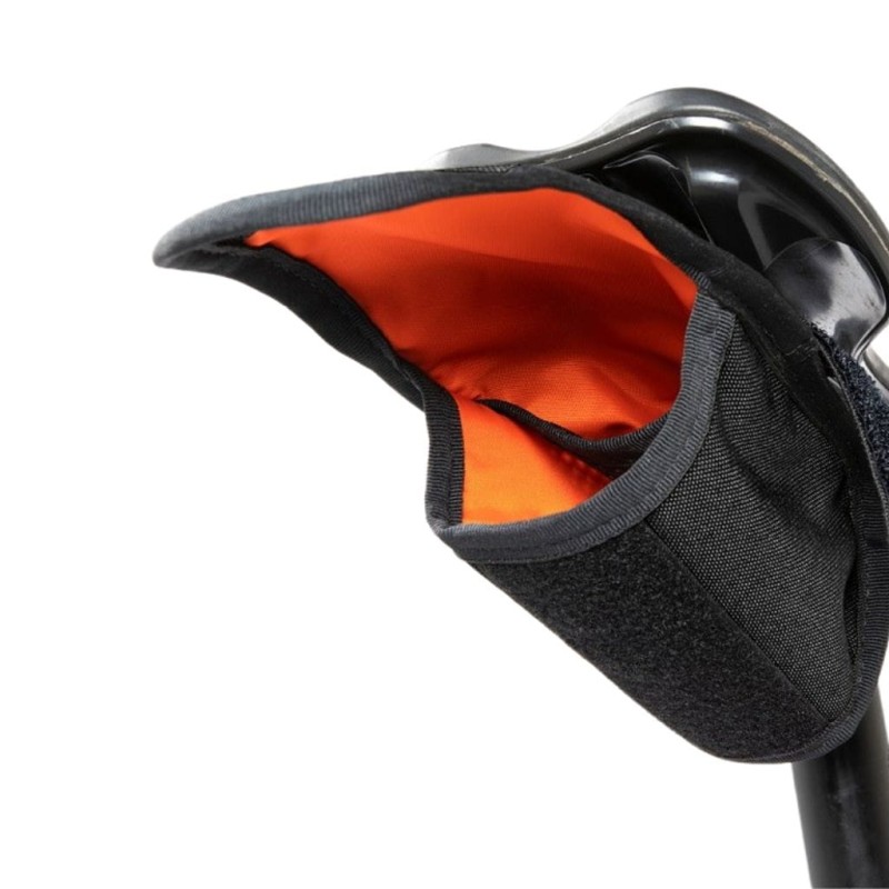 Torebka podsiodłowa Restrap Tool Pouch na narzędzia czarna