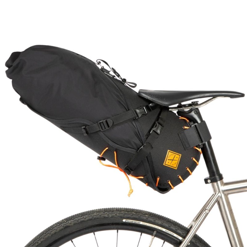 Torba podsiodłowa Restrap Saddle Bag 18L czarny/pomarańczowy