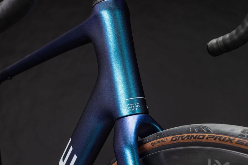 Rower szosowy Cube Attain C:62 SLT shiftmint´n´white 2026