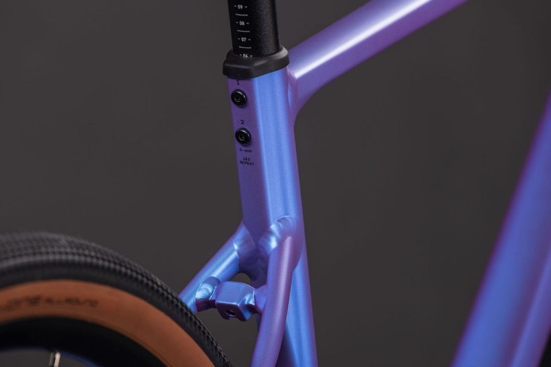 Rower gravelowy Cube Nuroad EX blueiris´n´lilac 2026