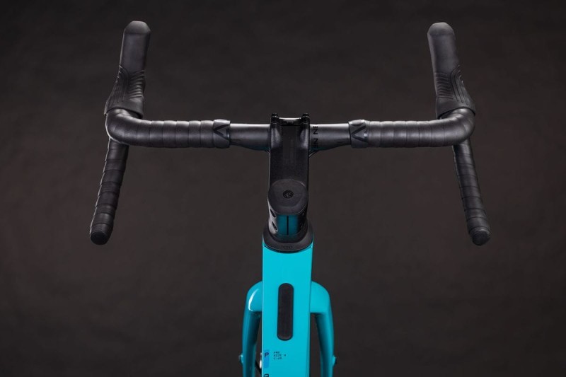 Rower gravelowy Cube Nuroad C:62 Pro swimmingpool´n´black 2026