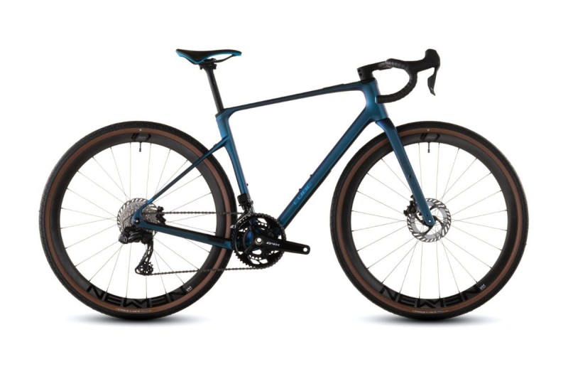 Rower gravelowy Cube Nuroad C:62 Race nebula´n´blue 2026