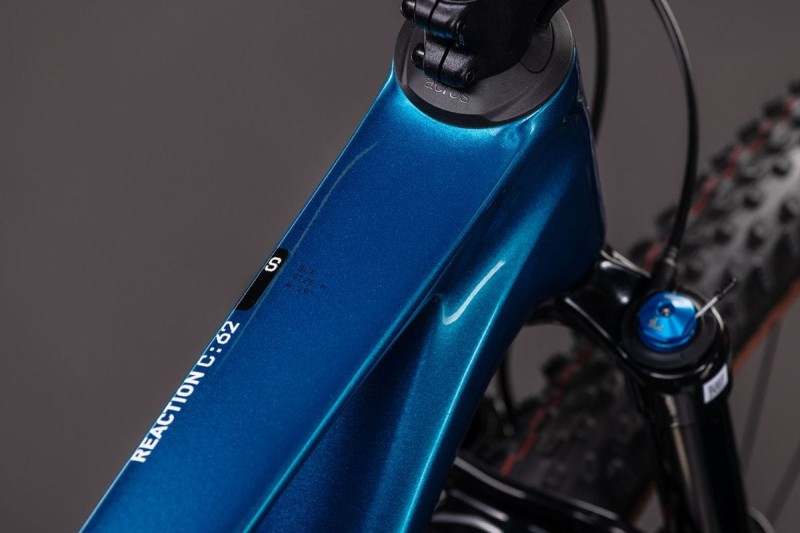 Rower górski Cube Reaction C:62 SLX electricblue´n´white 2026