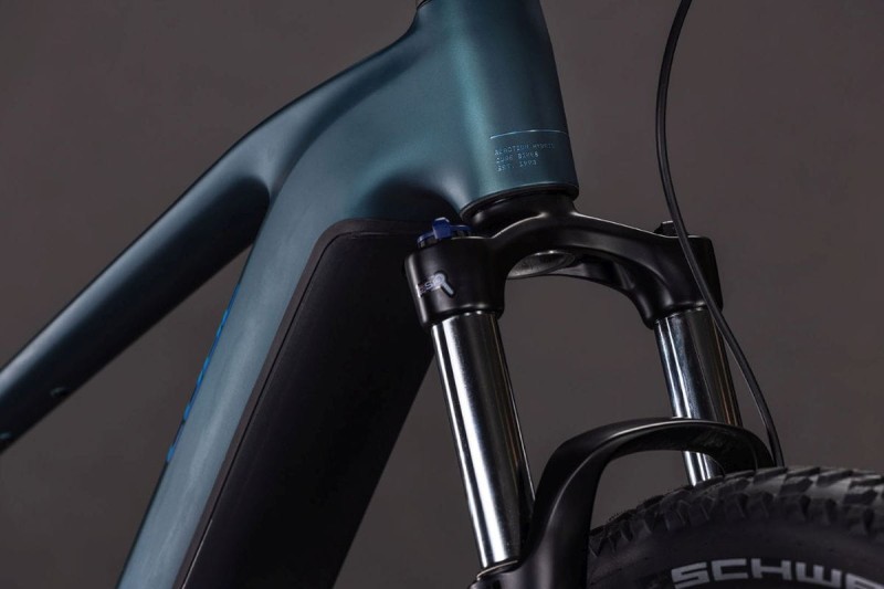 Rower elektryczny Cube Hybrid ONE 800 royalgreen´n´prism 2026