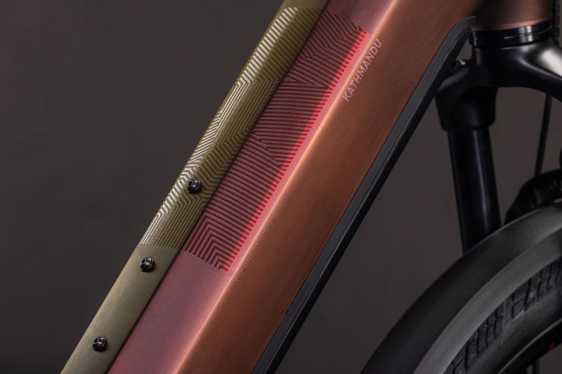 Rower elektryczny Cube Kathmandu Hybrid Pro 800 US sunglow´n´chrome 2026
