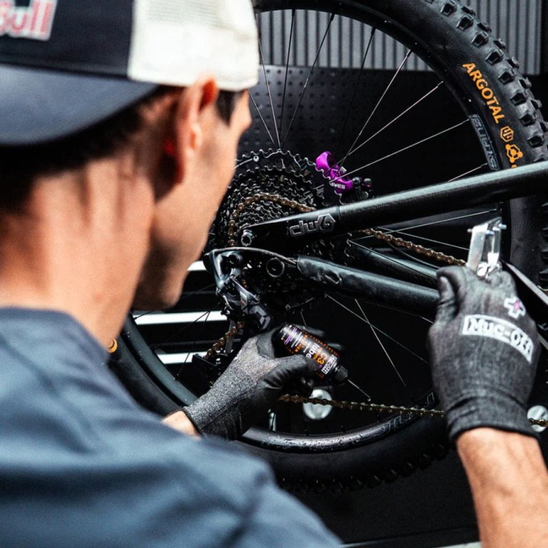 Smar do łańcucha Muc-Off C3 All Weather Ceramic Lube 120ml