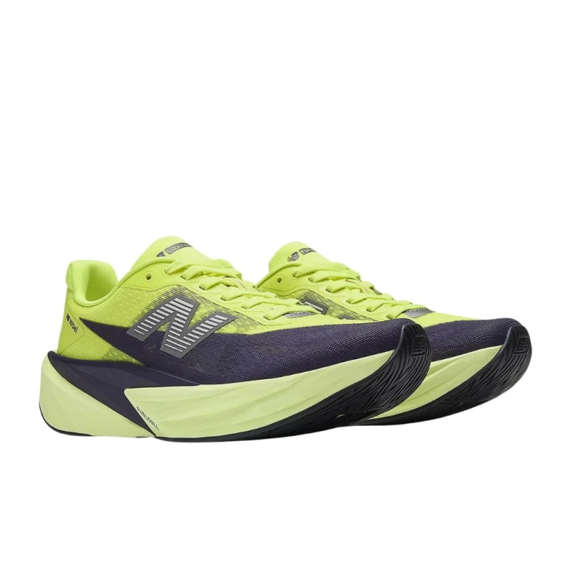 Buty biegowe damskie New Balance FuelCell Rebel v5 green